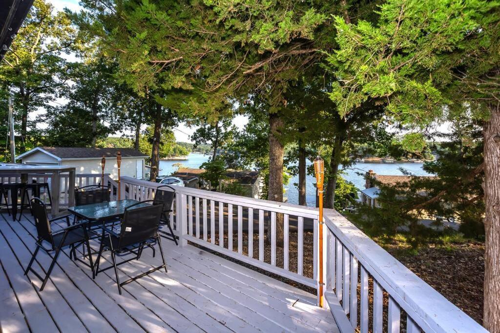 Funky Little Lakehouse - Private Dock And Sunset View Sunrise Beach Exterior foto